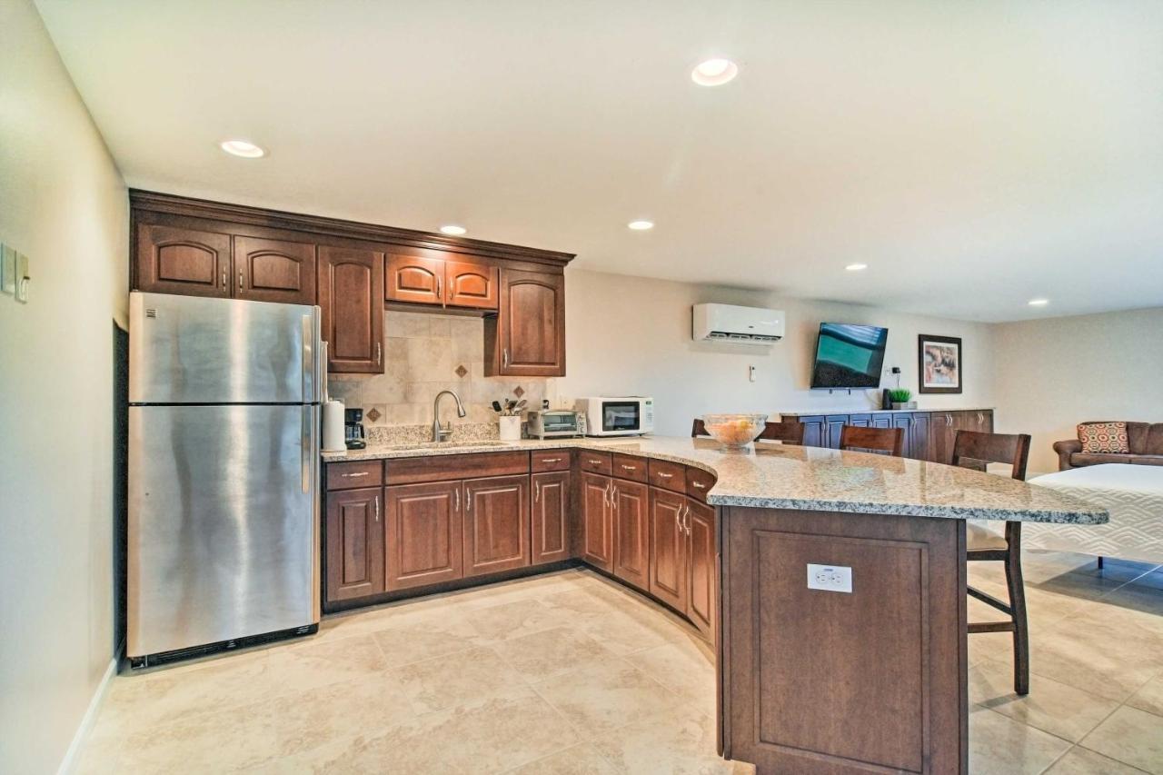 Sleek Largo Studio With Pond Less Than 7 Mi To Beach! Екстер'єр фото